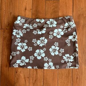 H&M Brown and Blue Floral Mini Skirt - Size Small